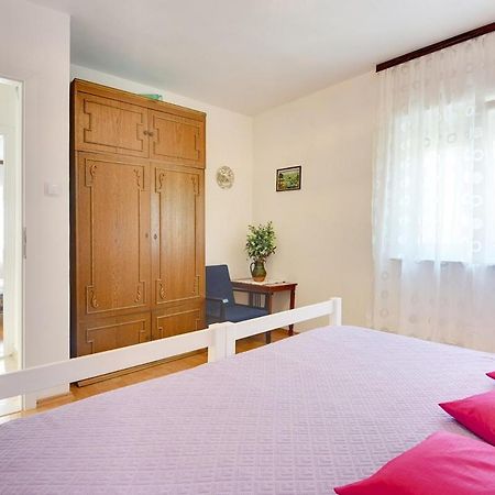 Apartment Zajec Premantura Esterno foto
