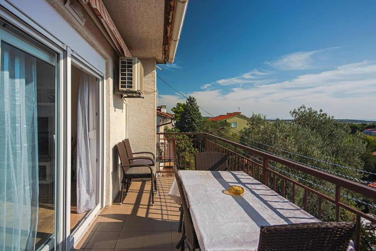 Apartment Zajec Premantura Esterno foto